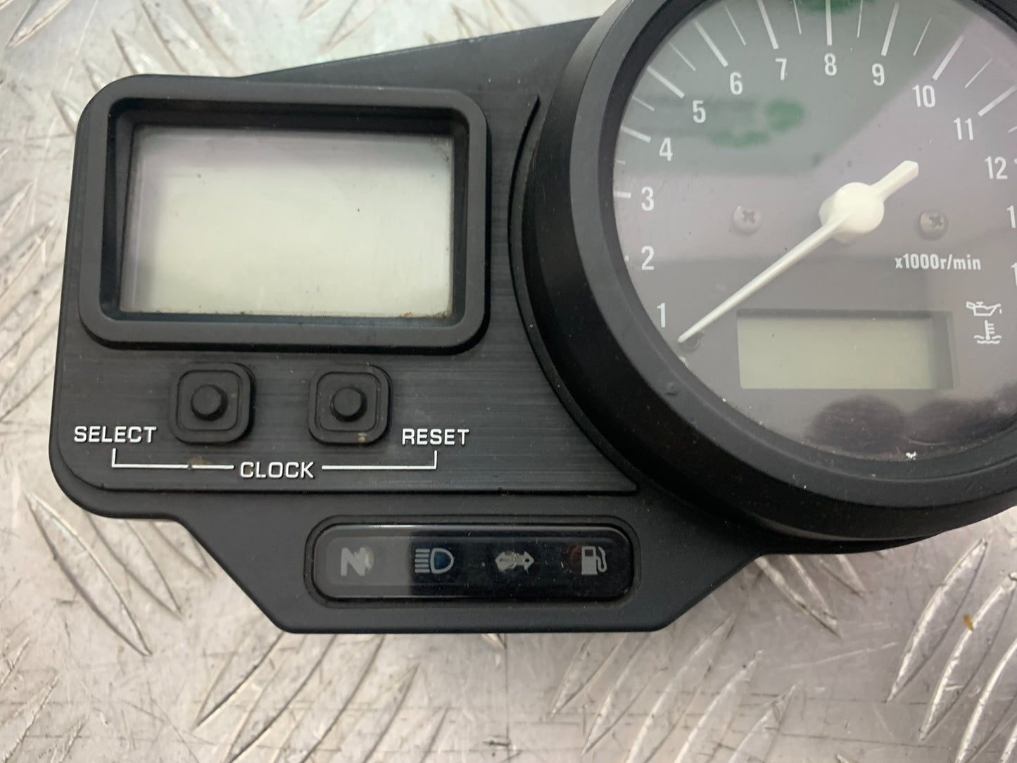 YAMAHA YZF R1 4XV CLOCKS SPEEDO DASH YEAR 1998-99 (CMB1291)