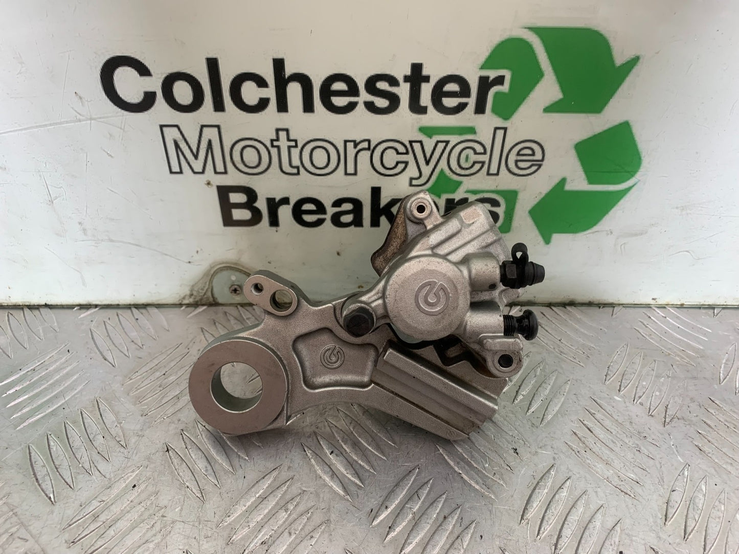 KTM 690 DUKE R LC4 REAR BRAKE CALIPER YEAR 2012-2015  (CMB1180)