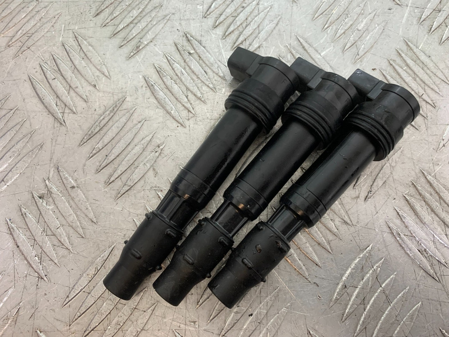 TRIUMPH TRIDENT 660 COILS YEAR 2021-2024 (CMB1295)
