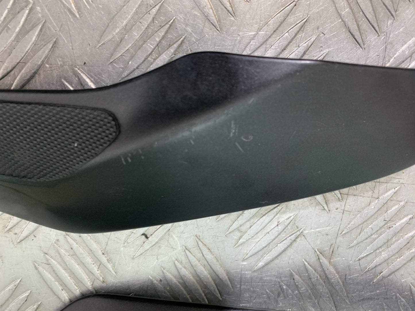 MV AGUSTA 800 F3 LEFT AND RIGHT INFILL COVERS  YEAR 2017-2019 (CMB1227)