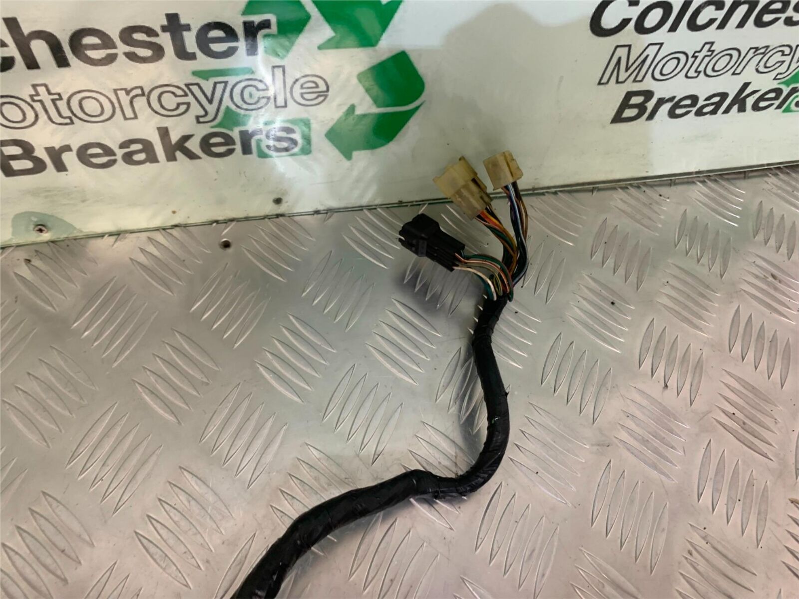 YAMAHA FJR1300 FJR 1300 WIRING SUBLOOM   YEAR 2001-05 (STOCK 946)