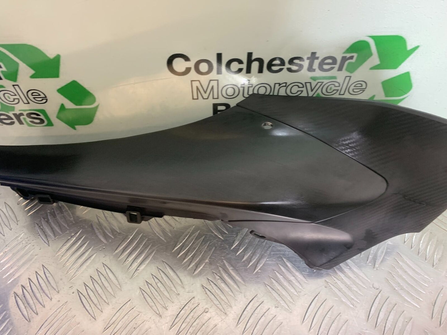 HONDA CBR650 F CBR 650F LEFT TOP SIDE FAIRING YEAR 2014-2017  (STOCK 998)