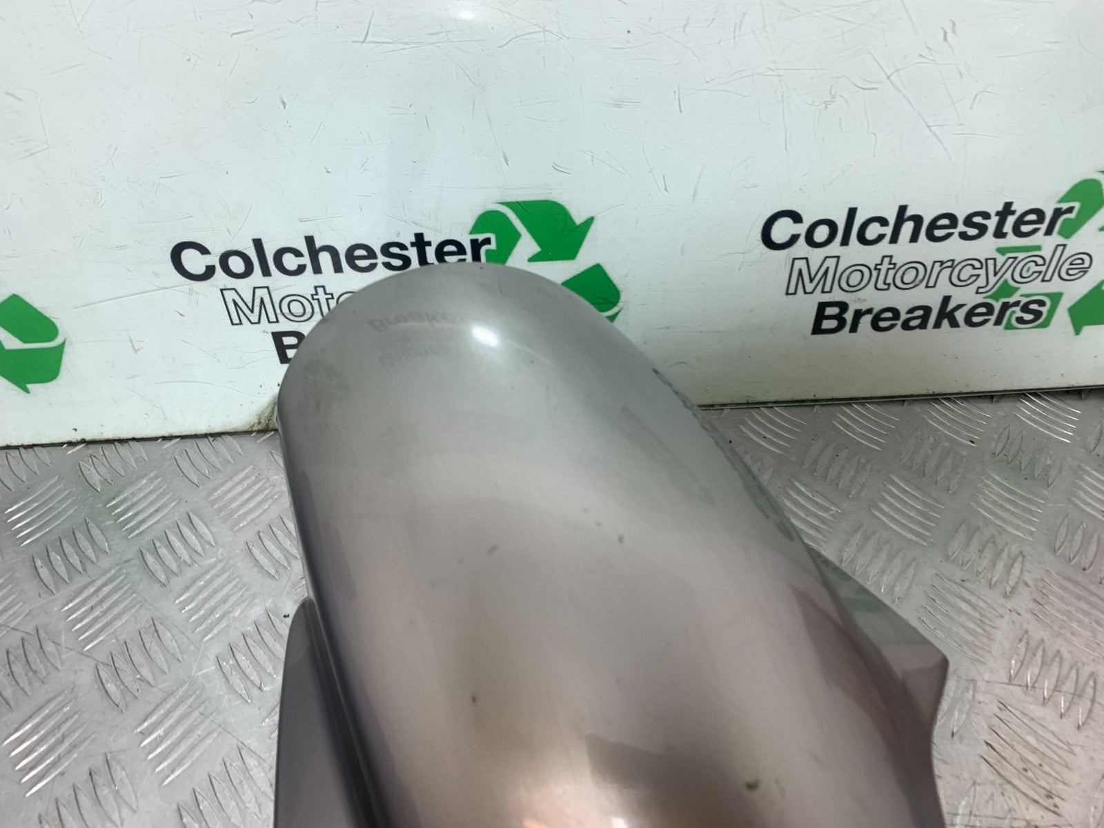 KAWASAKI Z750 Z 750 FRONT MUDGUARD YEAR 2004-2006  (CMB1234)