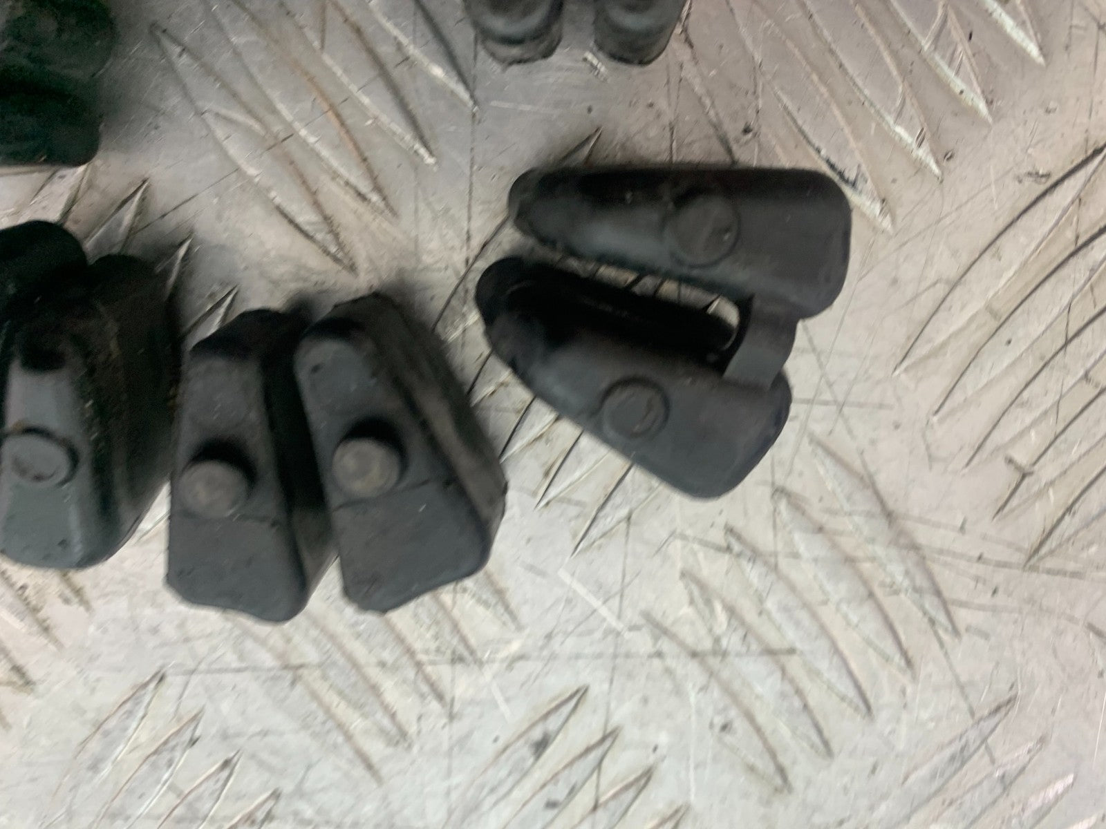 HONDA CBR600 CBR 600 RR CUSH DRIVE RUBBERS   YEAR 2003-2004 CMB1173)