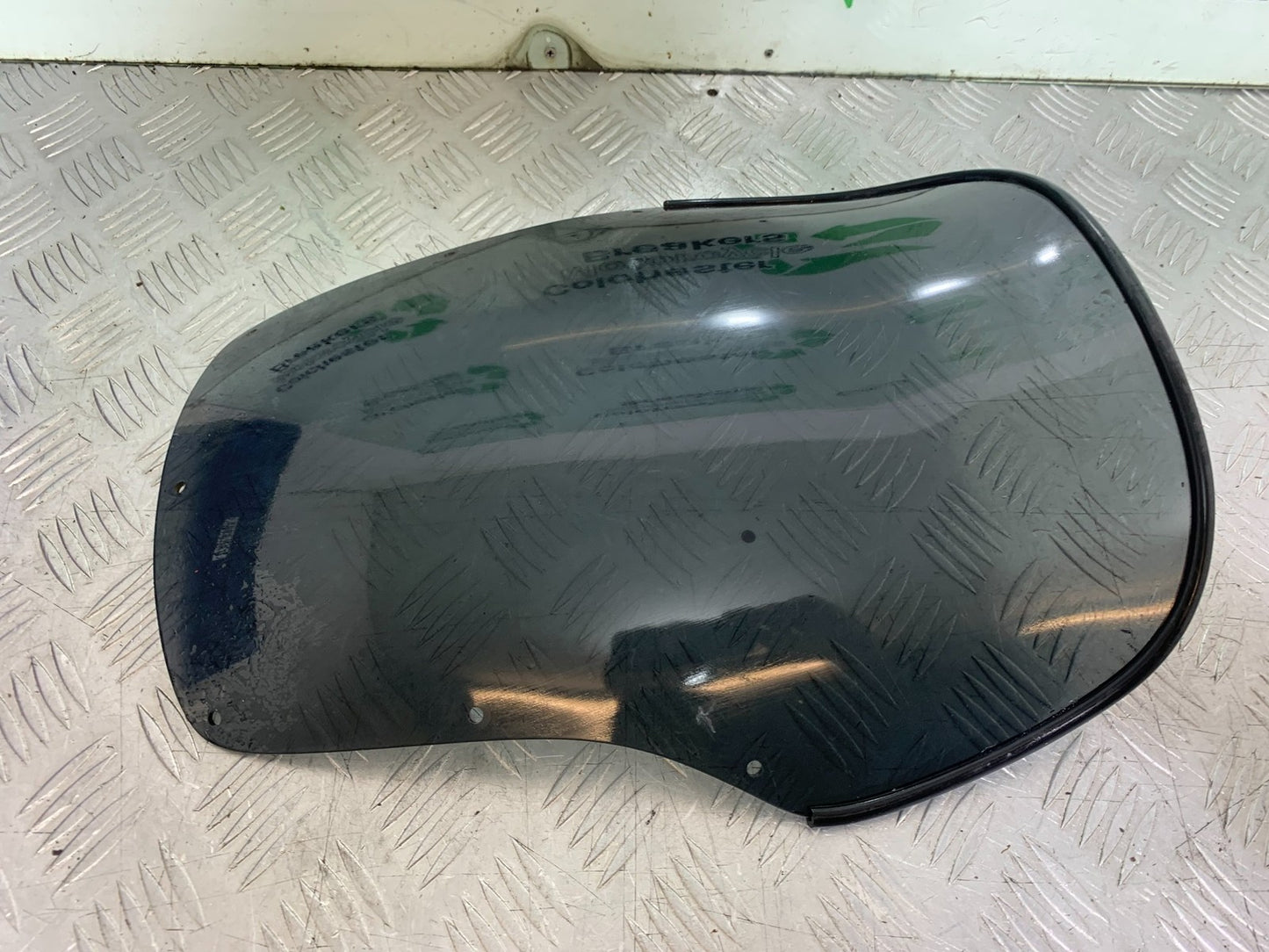 TRIUMPH TROPHY 900 SCREEN  YEAR 1991-95 (CMB1251)