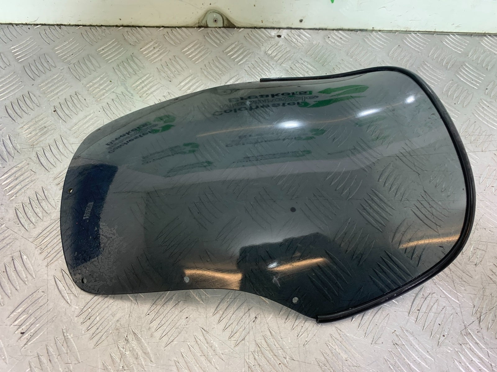 TRIUMPH TROPHY 900 SCREEN  YEAR 1991-95 (CMB1251)