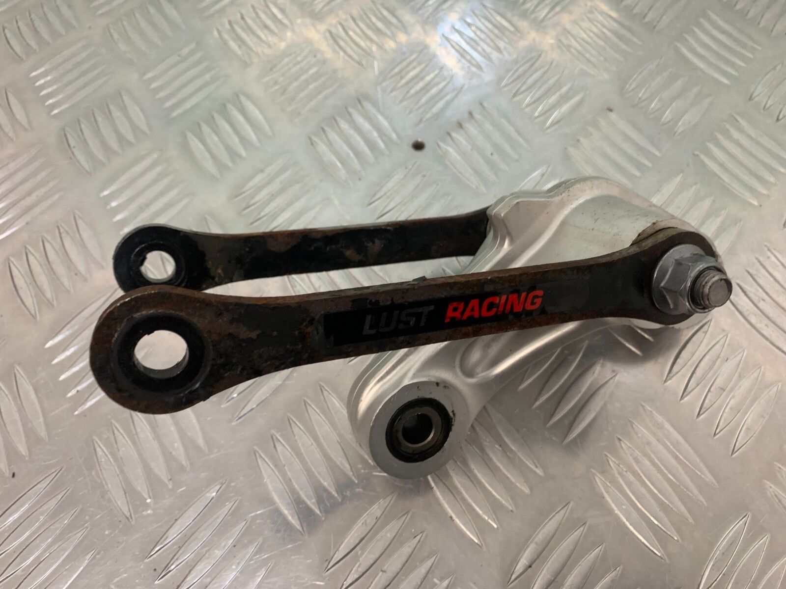 TRIUMPH TIGER 800 XCX REAR SHOCK LINKAGE   YEAR 2015-2017  (STOCK 966)