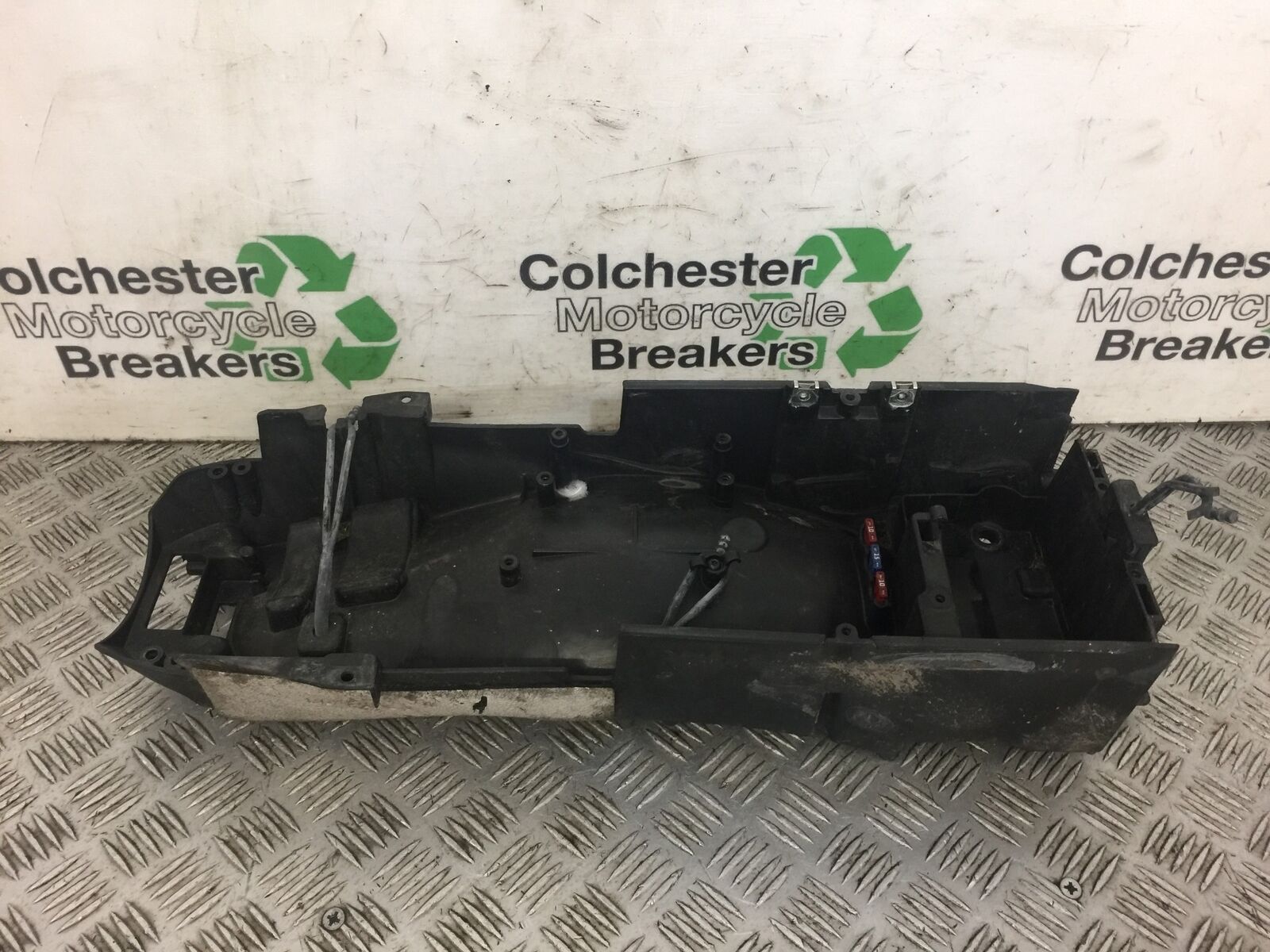 KTM 990 SUPERMOTO KTM 990 SM UNDERTRAY  YEAR 2008 (STOCK 474)