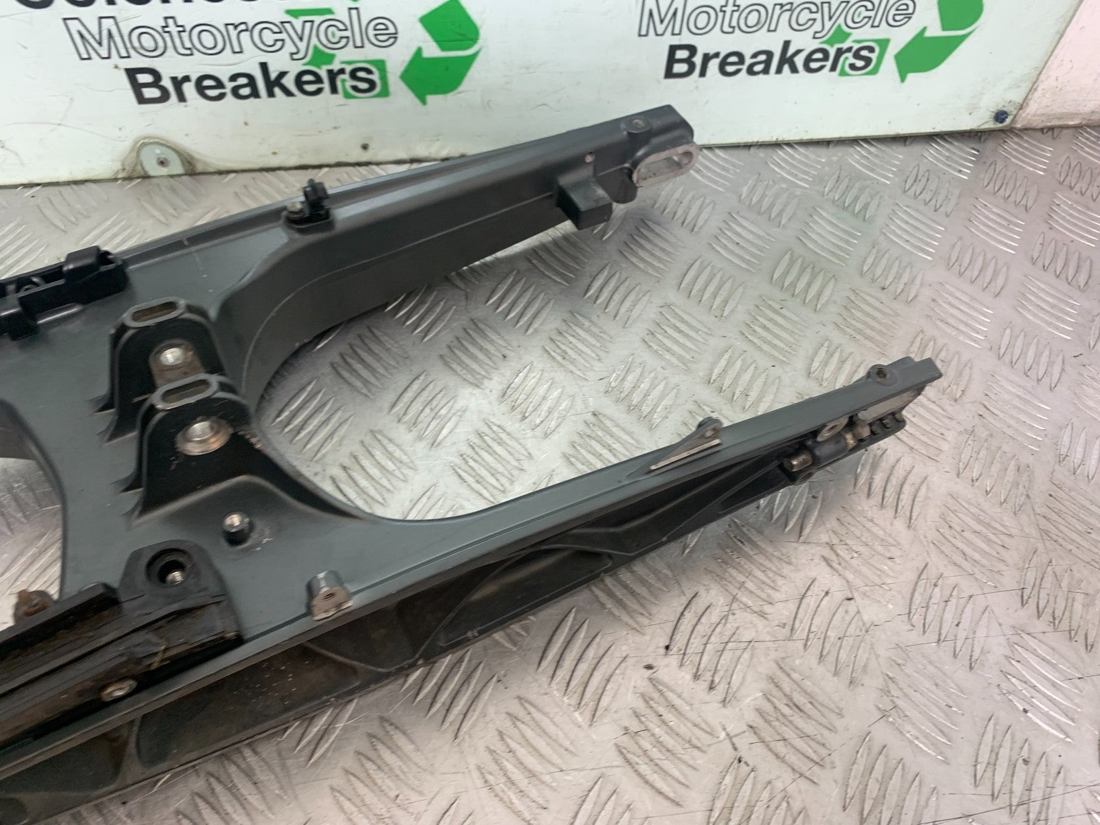 KTM RC125 RC 125 SWINGARM   2014 2017 (CMB1199)