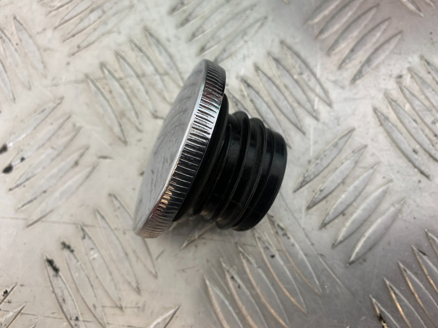 HARLEY DAVIDSON FSX BLACKLINE 1585 PETROL CAP YEAR 2012 (CMB1147)