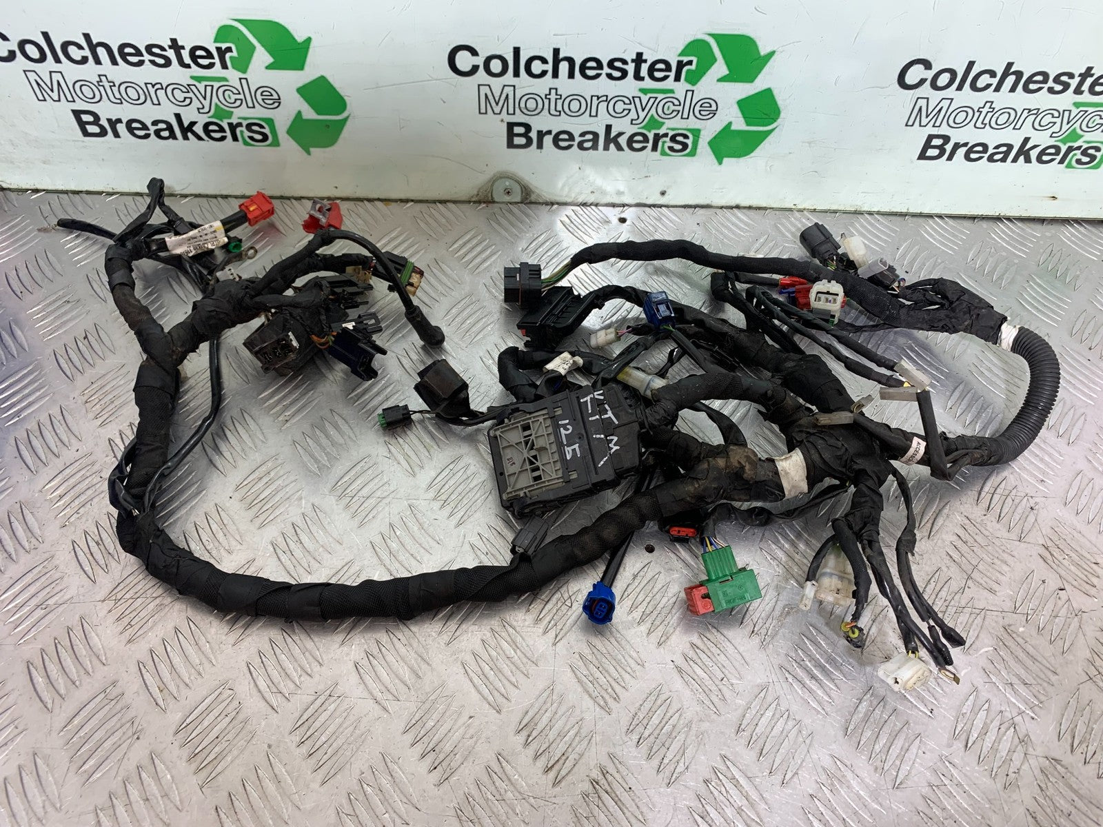 KTM 125 DUKE ECU AND WIRING LOOM  YEAR 2018-2023 (CMB1185)