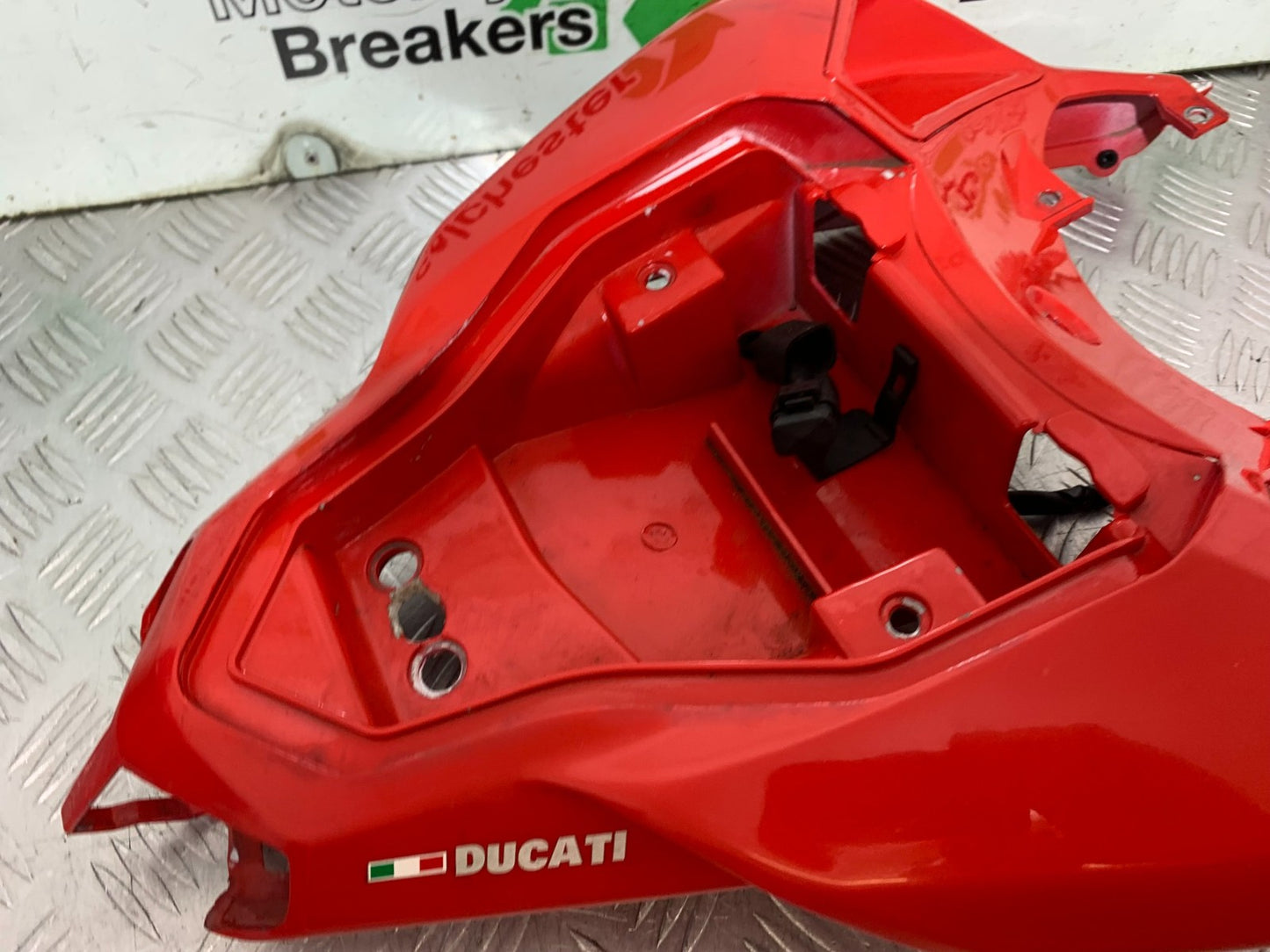 DUCATI 848 TAIL PIECE SEAT UNIT  YEAR 2008-2010 (CMB1323)