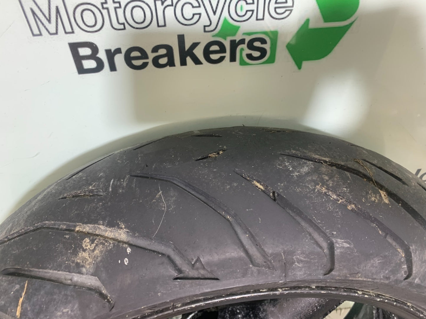 SUZUKI RF900 RF 900 REAR WHEEL  YEAR 1994-1999 CMB1326