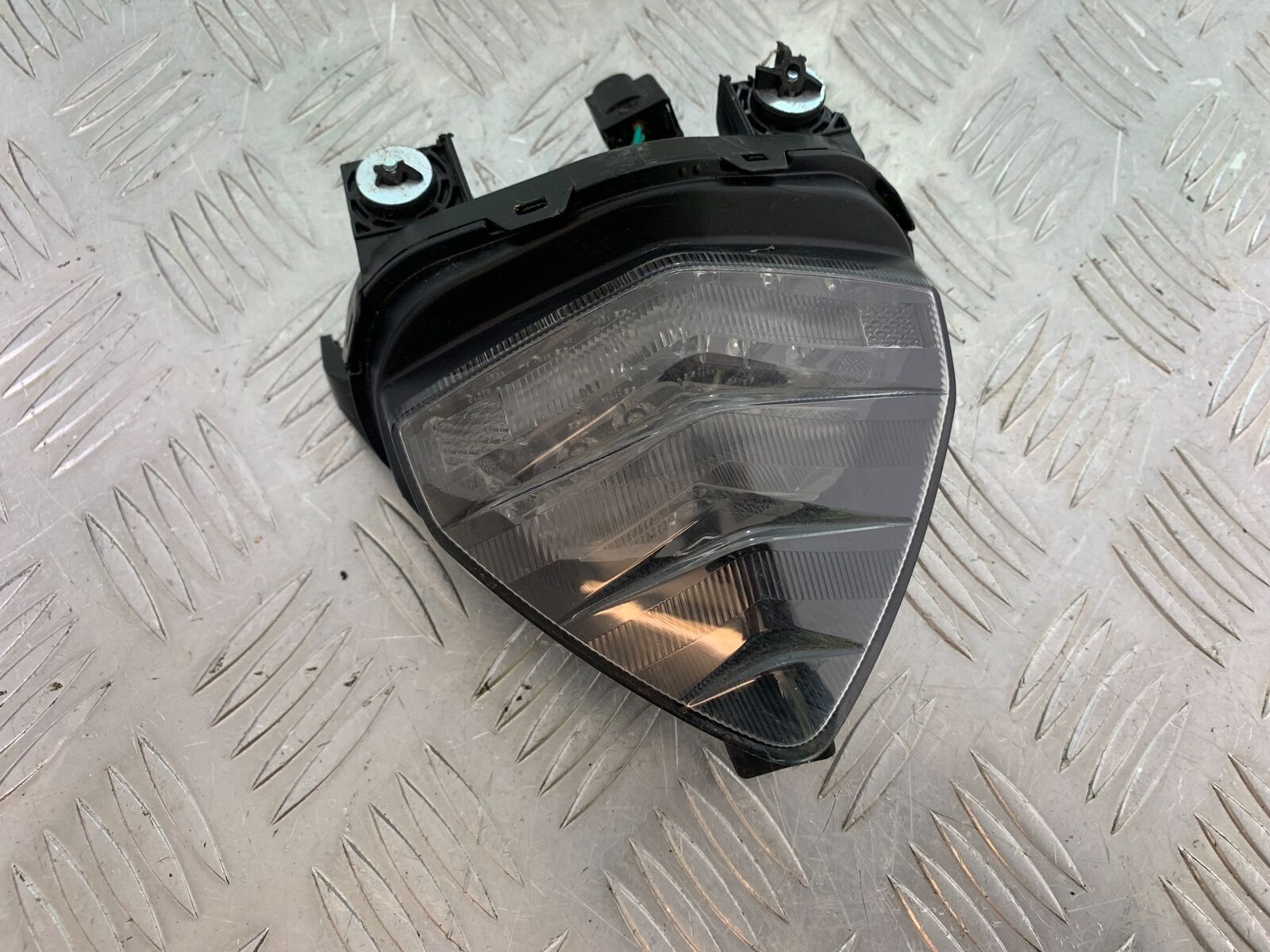 HONDA CBR500R CBR 500 R REAR LIGHT  YEAR 2012-16 (CMB1066)