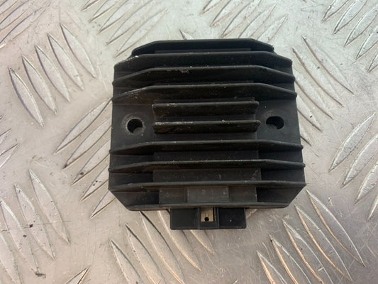 YAMAHA YZF600 YZF 600 THUNDERCAT REGULATOR   1996-2003 (CMB1134)