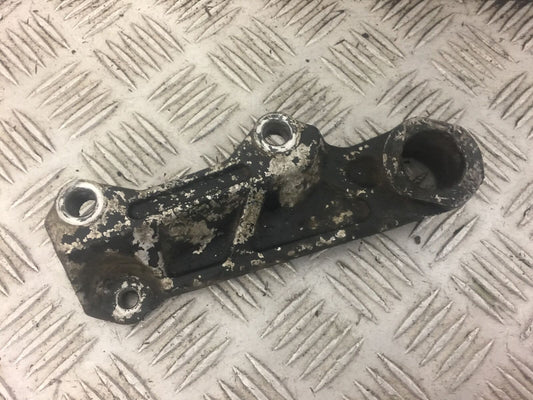 YAMAHA YZF1000 YZF 1000 THUNDERACE REAR CALIPER BRACKET  YEAR 1996 STOCK 397