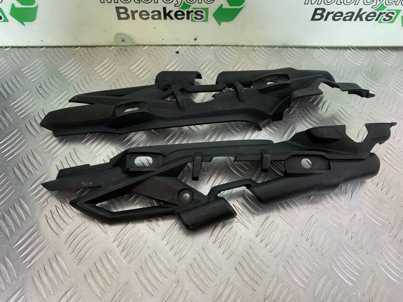 TRIUMPH TIGER 800 XC LEFT AND RIGHT SIDE INFILL PANELS  YEAR 2011-2014 (CMB1022)
