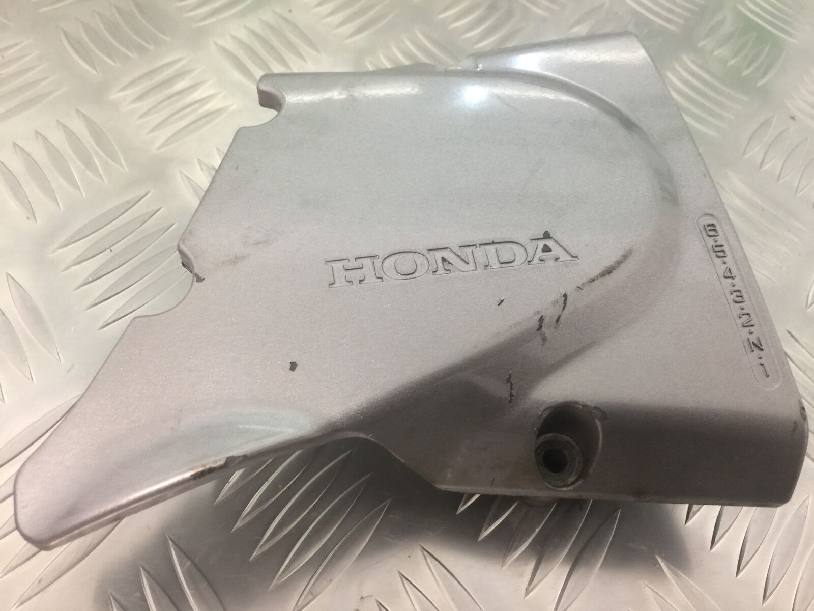 HONDA CBF500 CBF 500 SPROCKET COVER YEAR 2004-08 (STOCK 917)