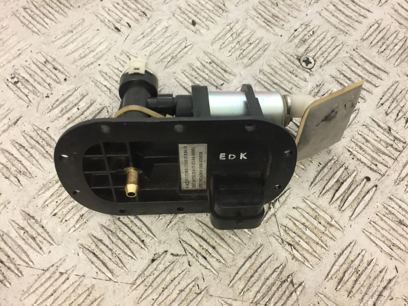 HYOSUNG GT250 PETROL PUMP  YEAR 2010 (STOCK 682)