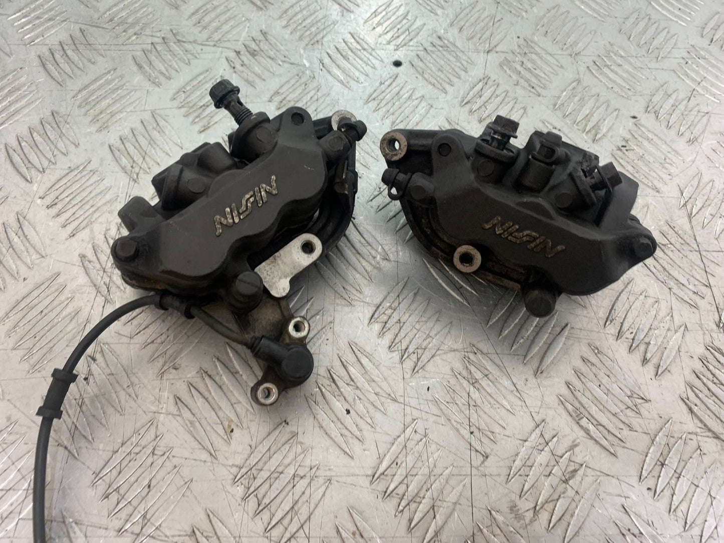HONDA NT 700 V DEAUVILLE FRONT BRAKE CALIPERS   YEAR 2006-2011 (CMB1211)