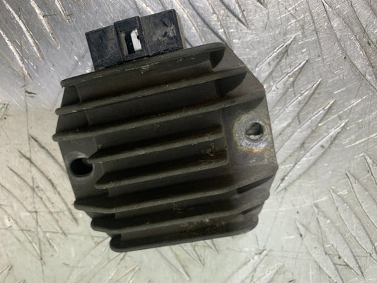 YAMAHA YBR125 YBR 125 REGULATOR  YEAR 2010-2017 (CMB1252)