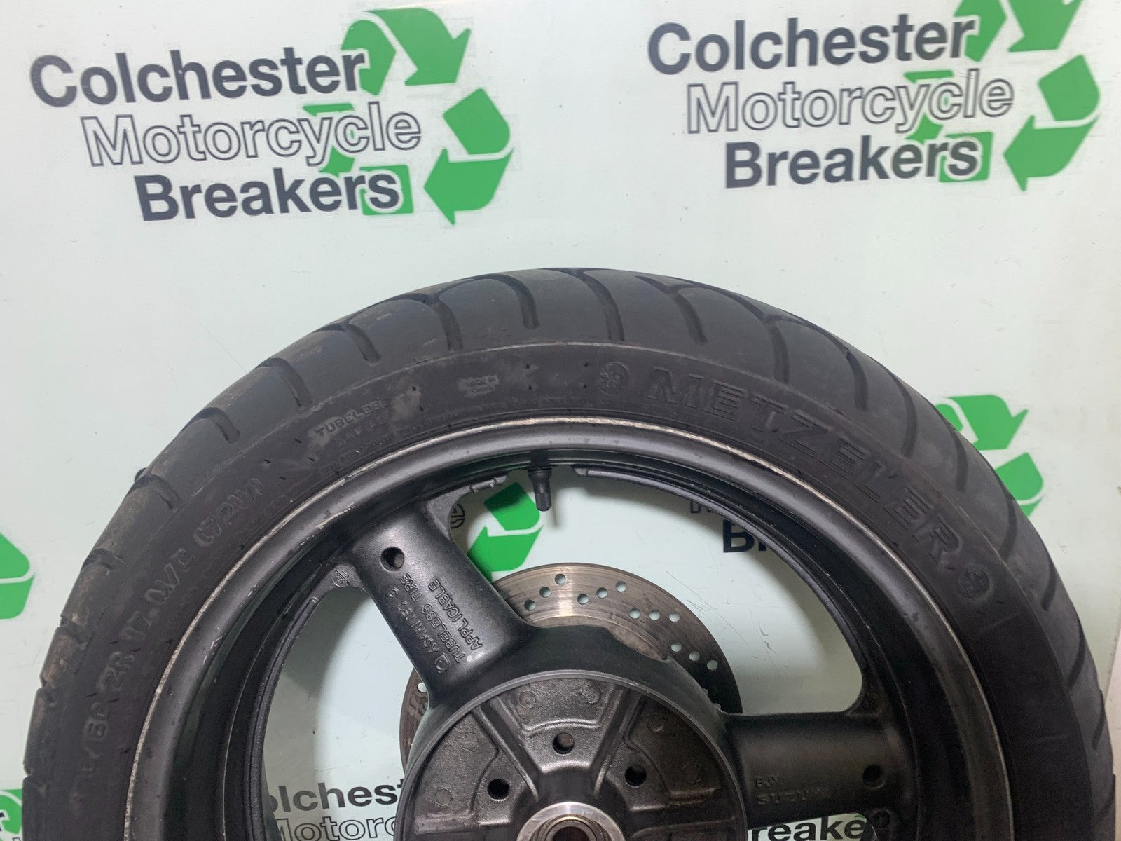 SUZUKI GSX750 INAZUMA REAR WHEEL  YEAR 1998-2003 (CMB1308)
