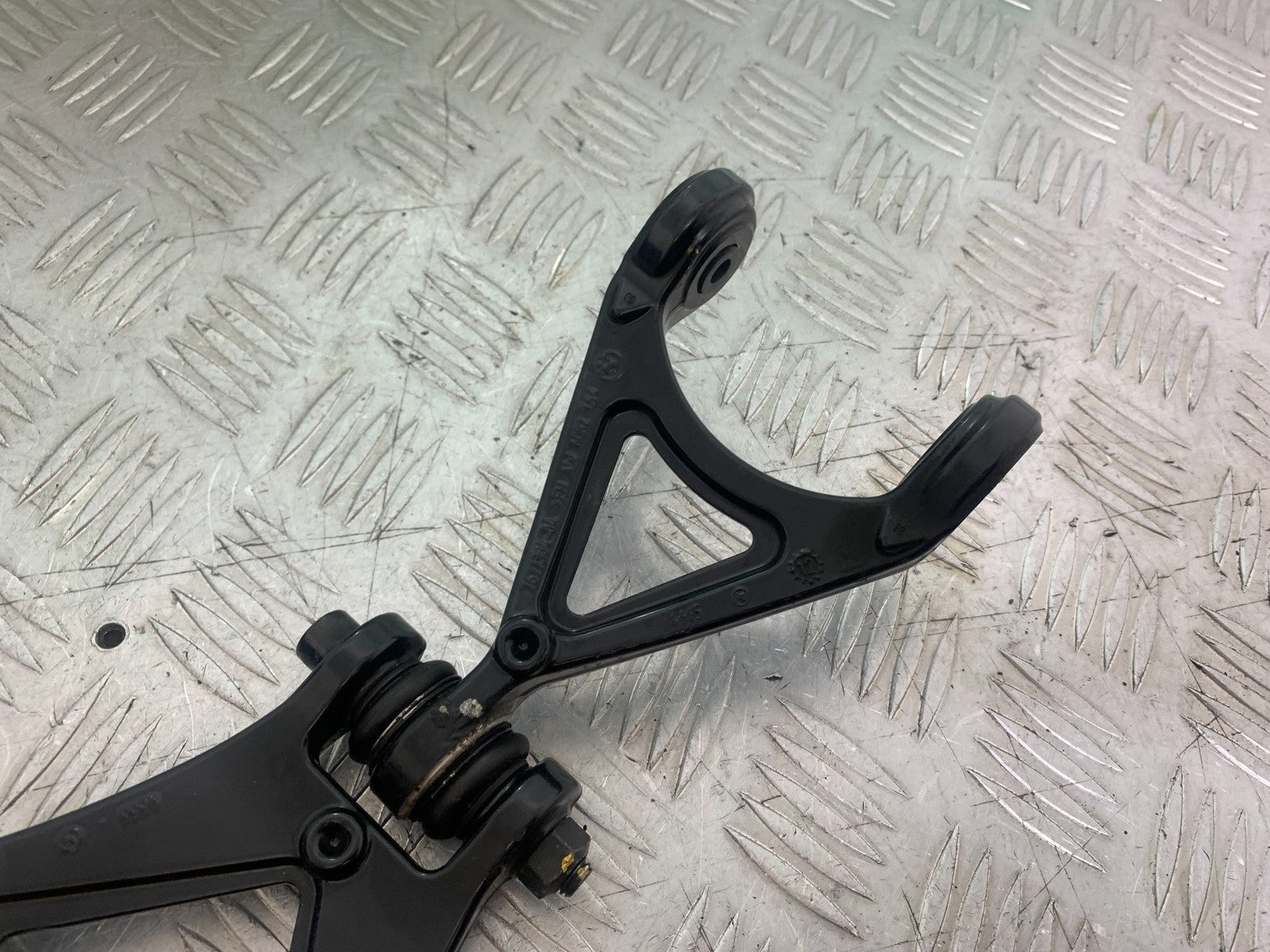 BMW K1300 S K 1300 S FRONT SHOCK LINKAGE   YEAR 2009-16 (CMB1216)