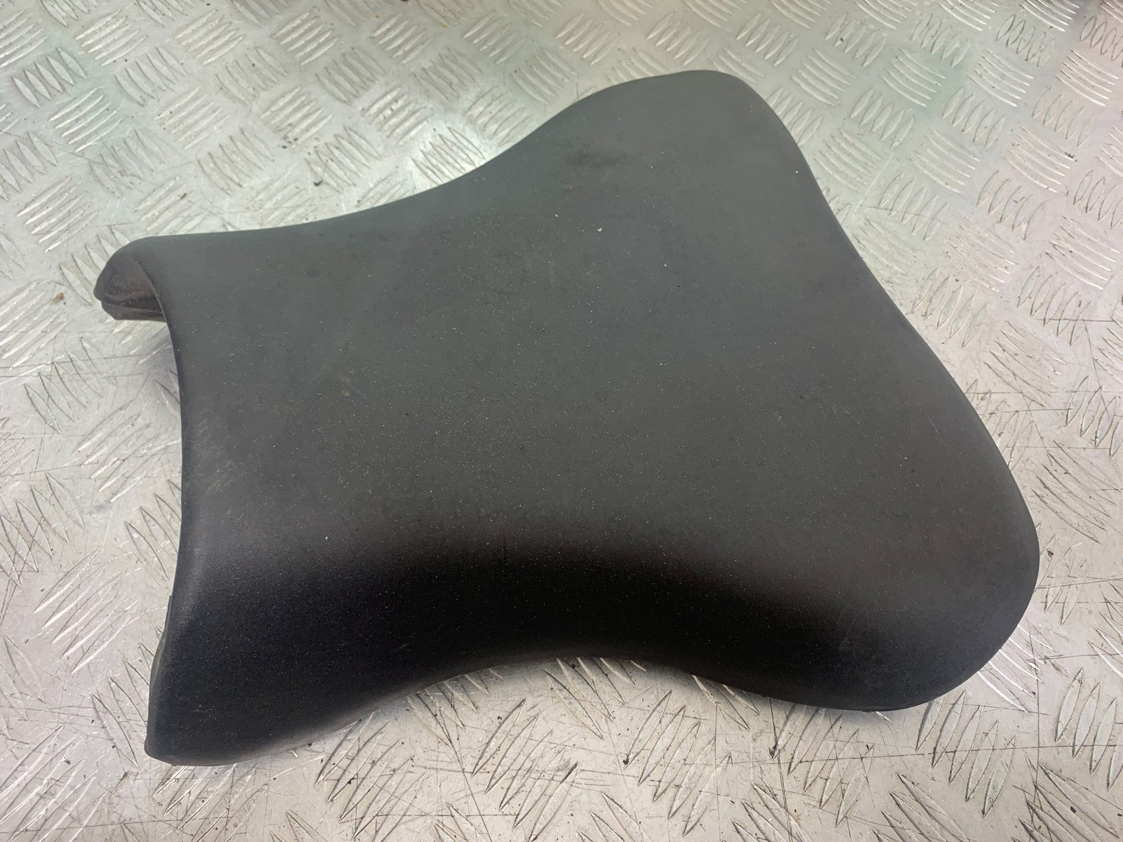 KAWASAKI ZX9R ZX9 C FRONT SEAT   YEAR 1998-99 (CMB1213)