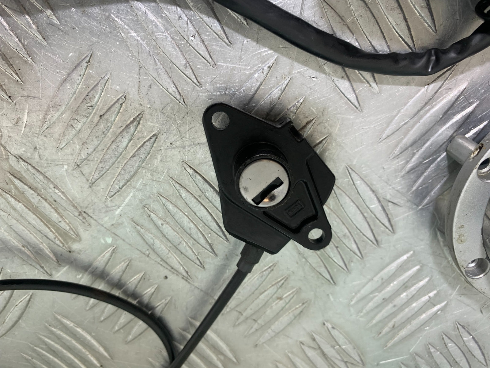 MV AGUSTA 800 F3 LOCKS AND KEYS YEAR 2013-2016 (CMB1152)