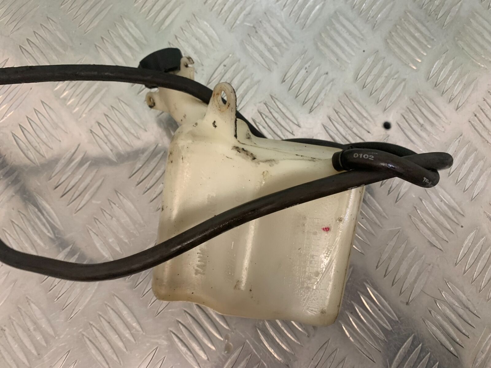 HONDA XL650 V TRANSALP COOLANT BOTTLE YEAR 2001-2006 (STOCK 975)