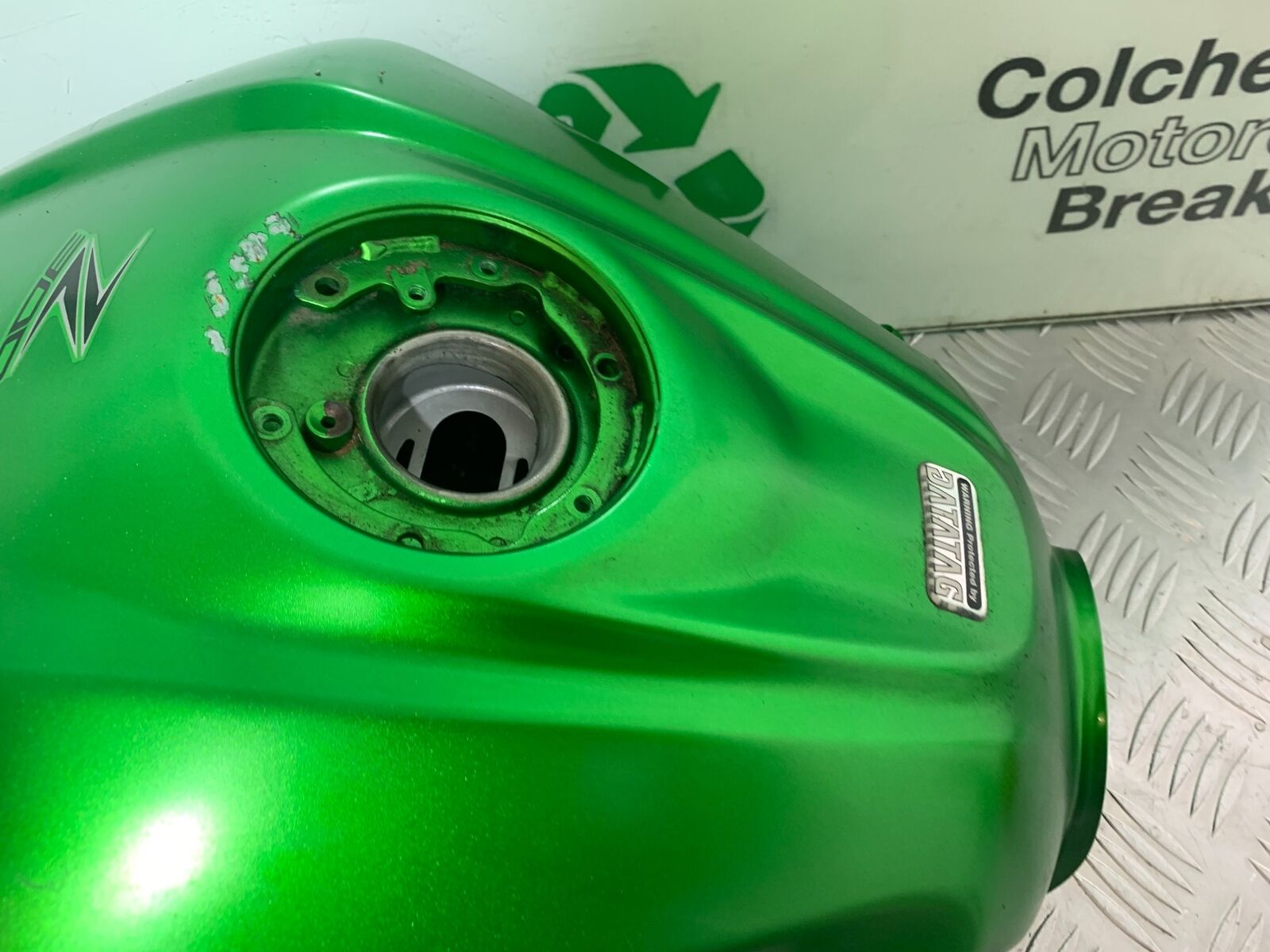 KAWASAKI Z300 ER300 PETROL TANK    YEAR 2016-2018  (CMB1056)