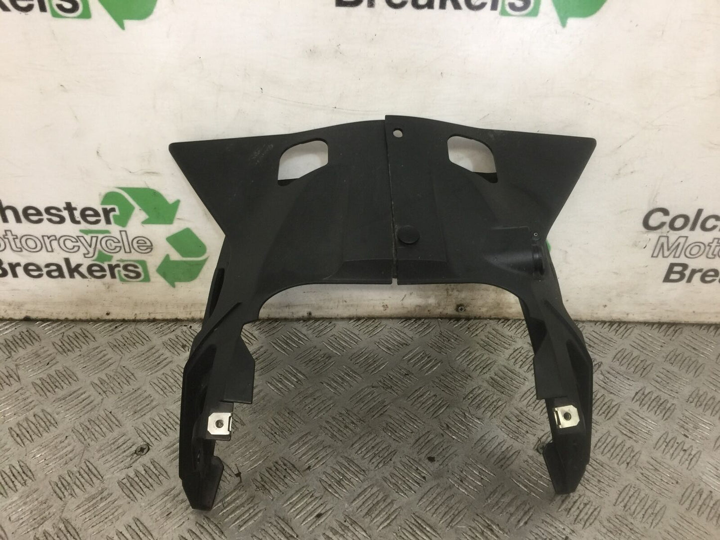 BMW R1250 R 1250 RT TAIL PIECE  YEAR 2023 (STOCK 907)