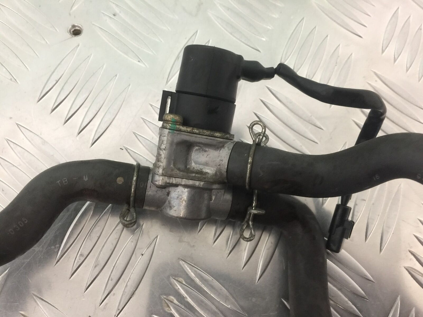 HONDA CBR600 RR AIR VALVE  YEAR 2005-2006 (STOCK 933)