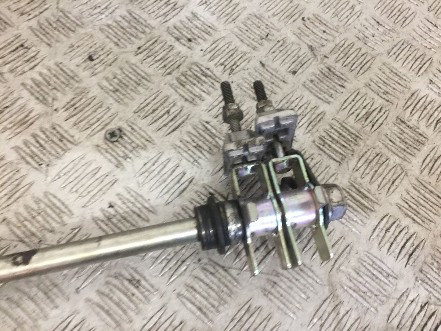 HONDA CBR500R CBR 500 R REAR WHEEL SPINDLE & ADJUSTERS  2016-18  (STOCK 742)