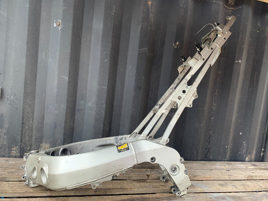 KAWASAKI ZX9R ZX9 R FRAME REG LOG BOOK YEAR 1998-1999 (CMB1329)