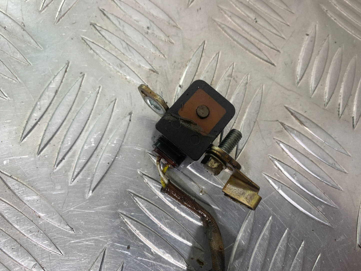 HONDA VFR800 PRE V-TEC IGNITION PICK UP   YEAR 1998-2001 (CMB1233)