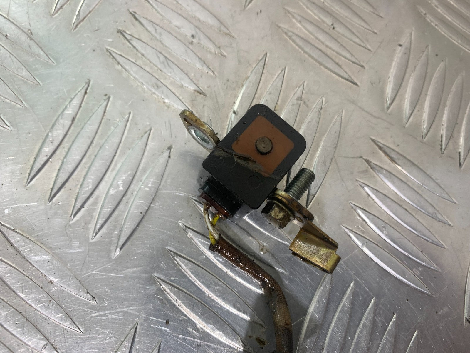 HONDA VFR800 PRE V-TEC IGNITION PICK UP   YEAR 1998-2001 (CMB1233)