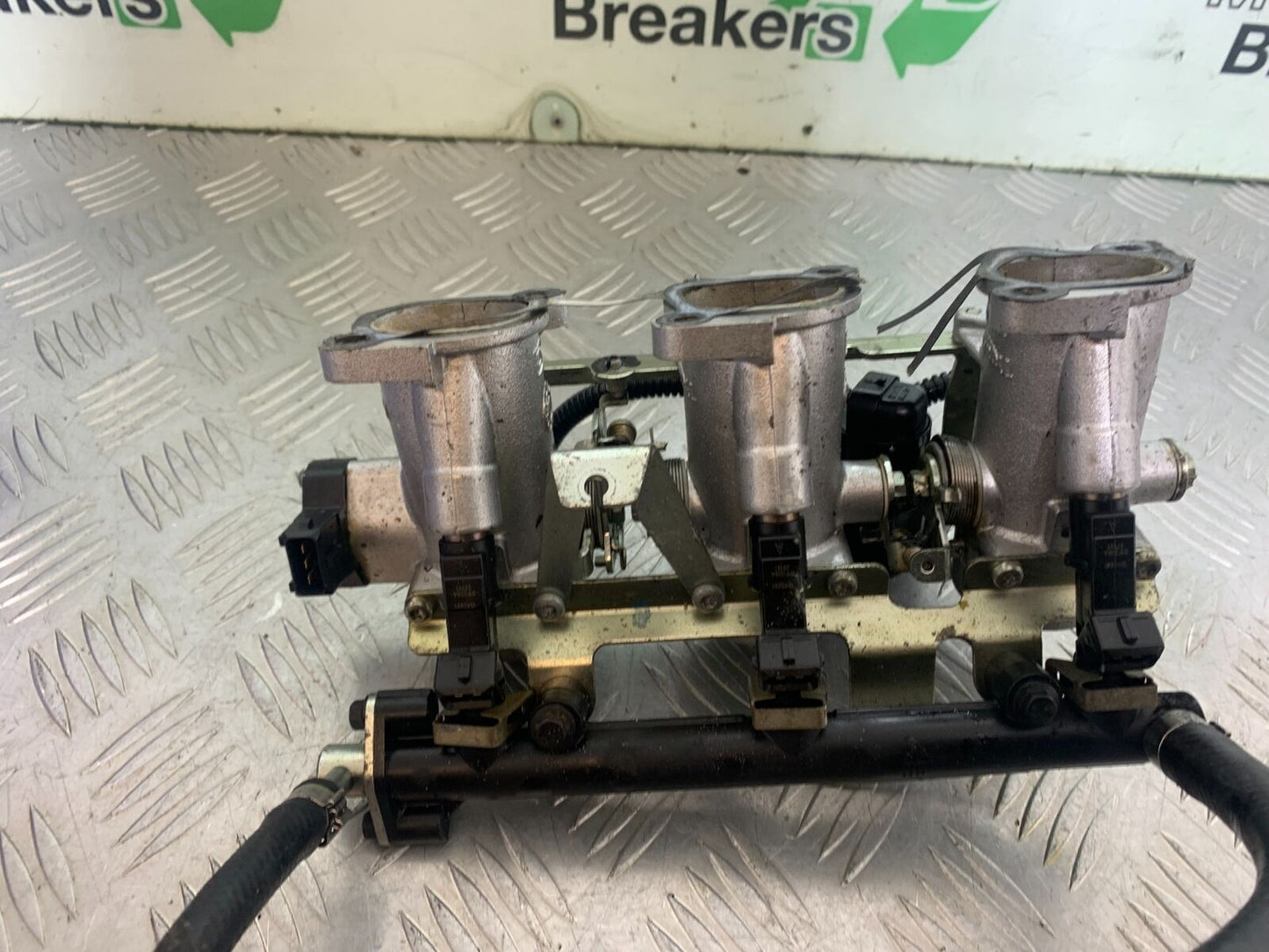 TRIUMPH 955i SPRINT ST THROTTLE BODIES  YEAR 1999-2004 (CMB1124)
