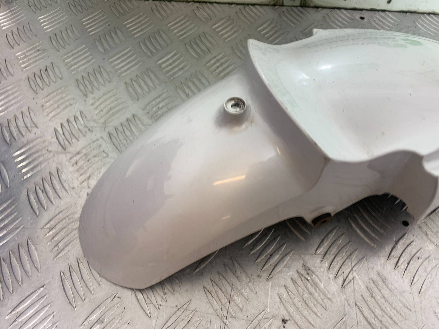 YAMAHA XJ6 XJ6-S FRONT MUDGUARD   YEAR 2009-2015  (CMB1212)