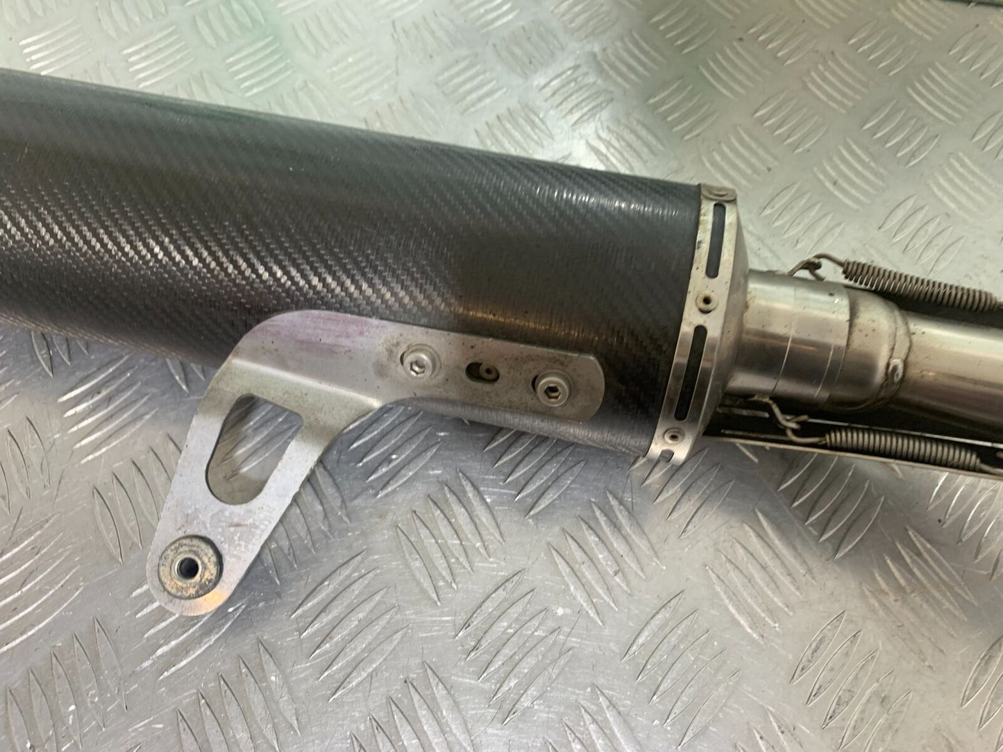 HONDA CB600 CB 600 HORNET REMUS SILENCER   YEAR 1998 -2002 (CMB1126)
