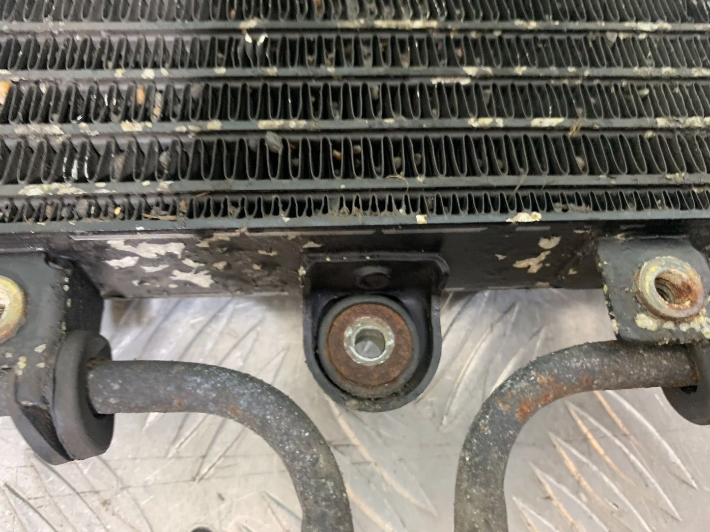 TRIUMPH TROPHY 900 OIL COOLER AND LINES YEAR 1991-95 (CMB1251)