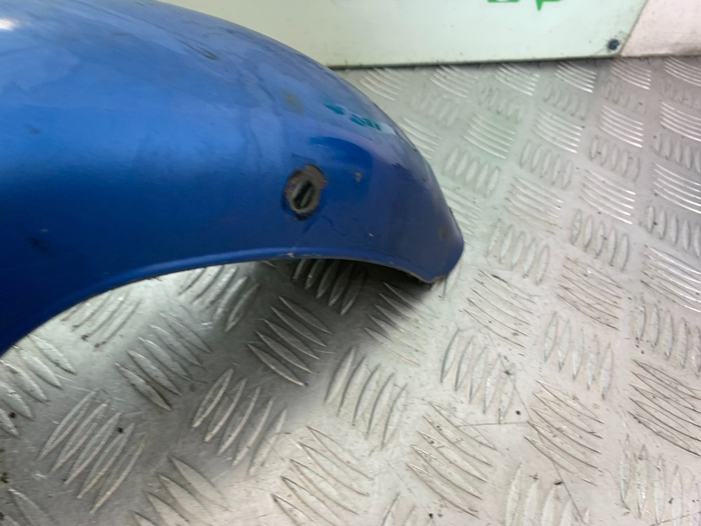 HONDA GL500 GL 500 SILVERWING FRONT MUDGUARD YEAR 1981-82  (CMB1168)