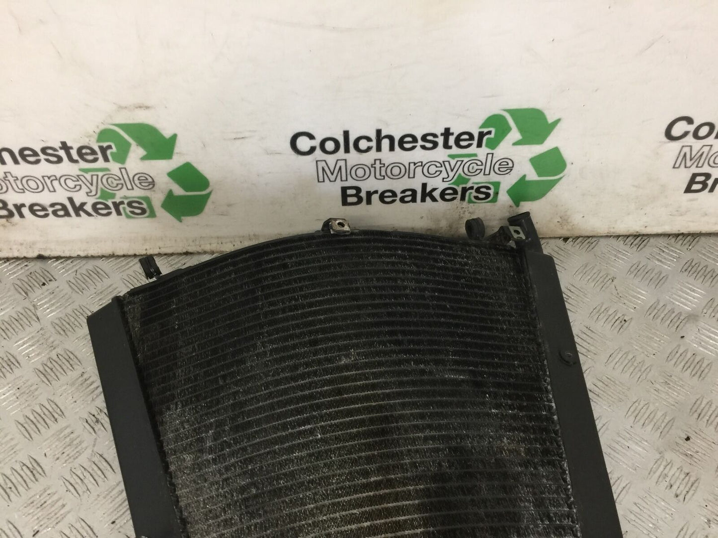 HONDA CBR1000 rr FIREBLADE RADIATOR   YEAR 2004  (STOCK 853)