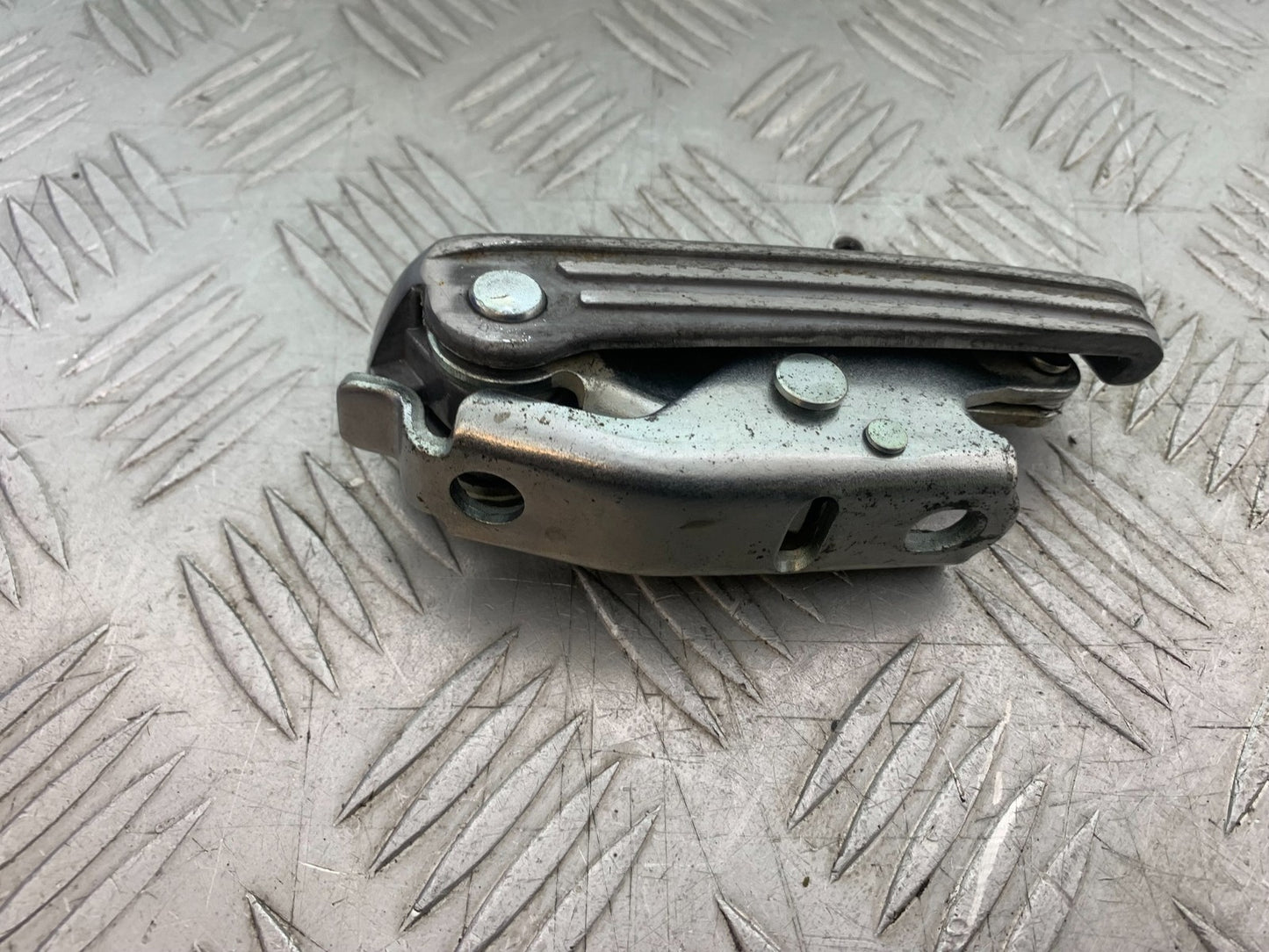 PIAGGIO VESPA GTS 125 FOOTPEGS YEAR 2009-2014  (CMB1261)