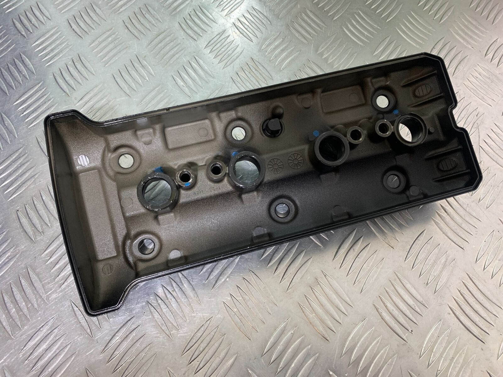 SUZUKI GSXR1000 GSXR 1000 ROCKER COVER  2009-2016 (CMB1049)