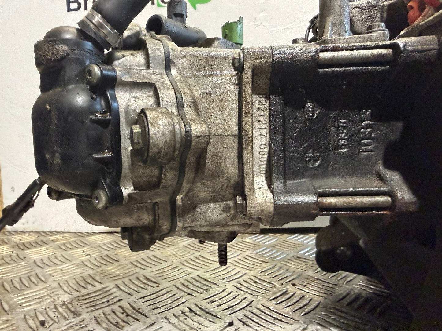 PIAGGIO VESPA GTS 125 GTS125 ENGINE YEAR 2012 (CMB1261)
