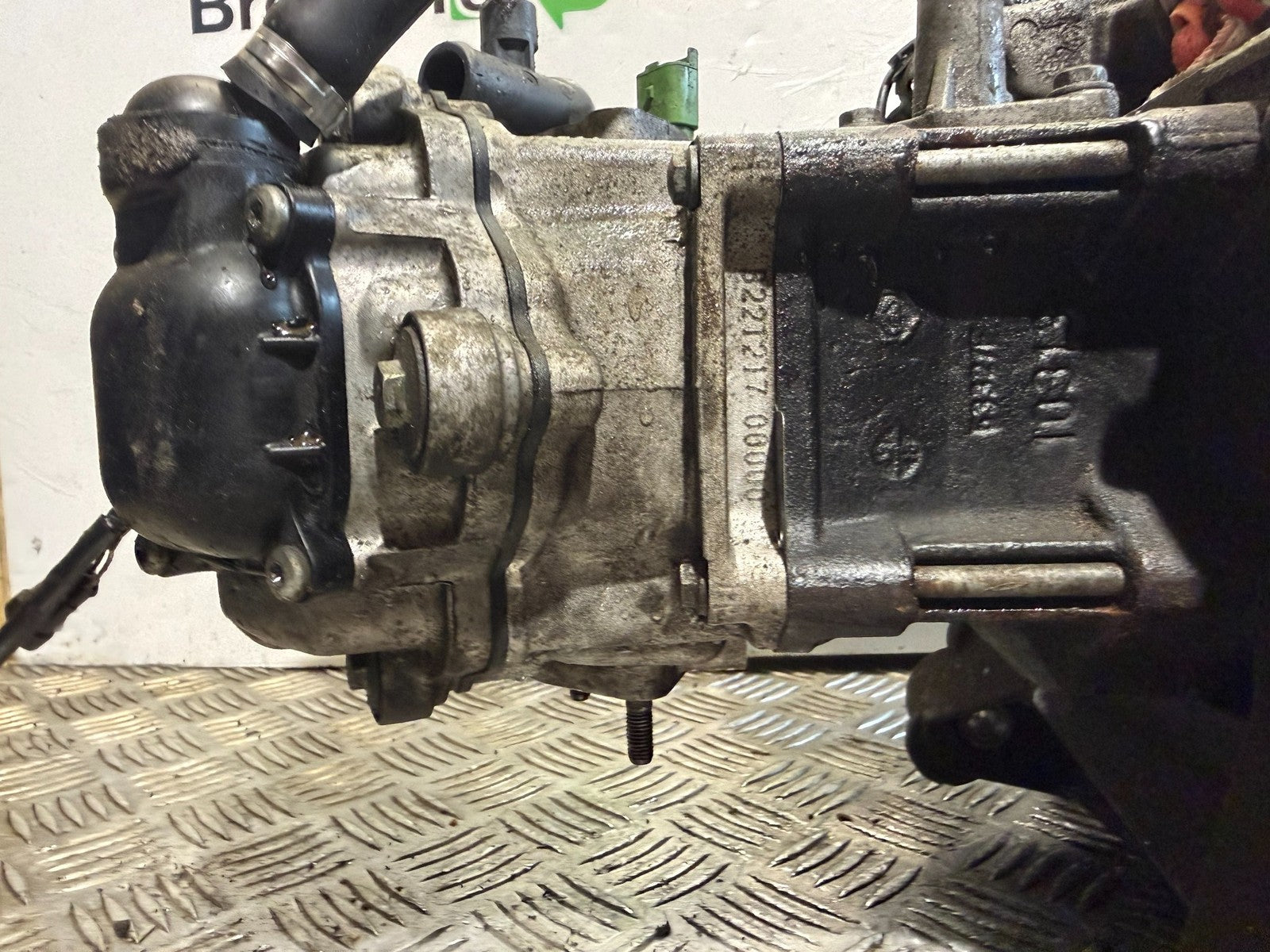 PIAGGIO VESPA GTS 125 GTS125 ENGINE YEAR 2012 (CMB1261)