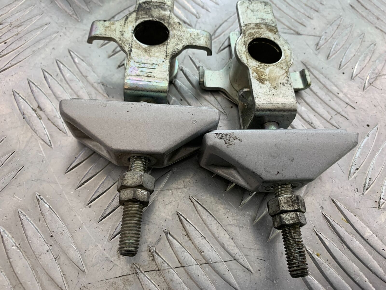 HONDA CBR500R CBR 500 R CHAIN ADJUSTERS YEAR 2012-16 (CMB1066)