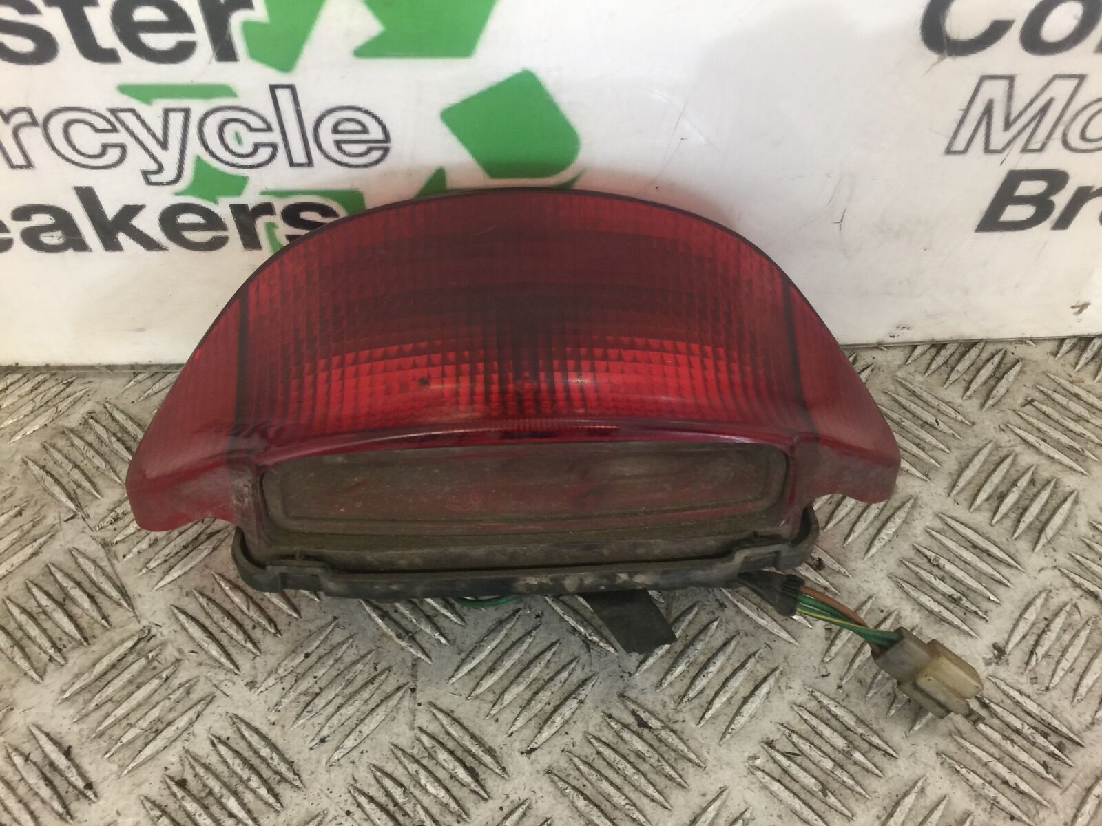 HONDA XL1000 VARADERO REAR LIGHT YEAR 2000 (STOCK 343)