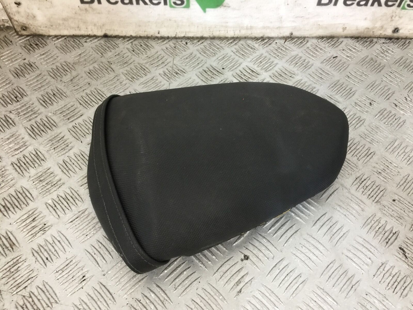 KAWASAKI NINJA 250 R EX250 REAR SEAT   YEAR 2008  (STOCK 879)